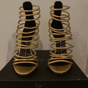 Giuseppe gold strappy sandals